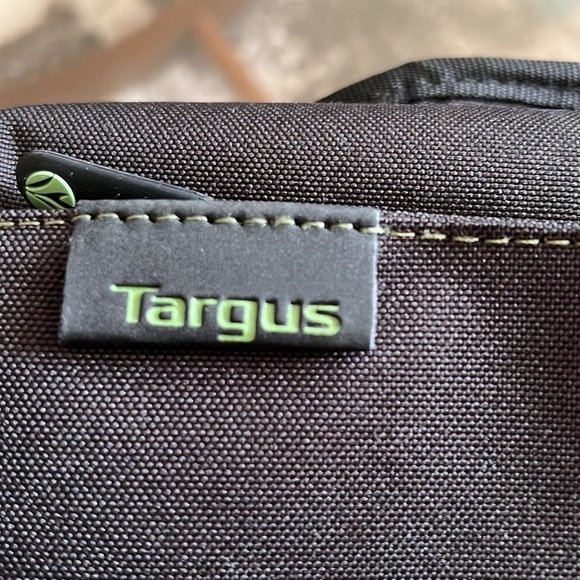 𝅺tragus TABLET/ HANDBAG - Picture 2 of 7